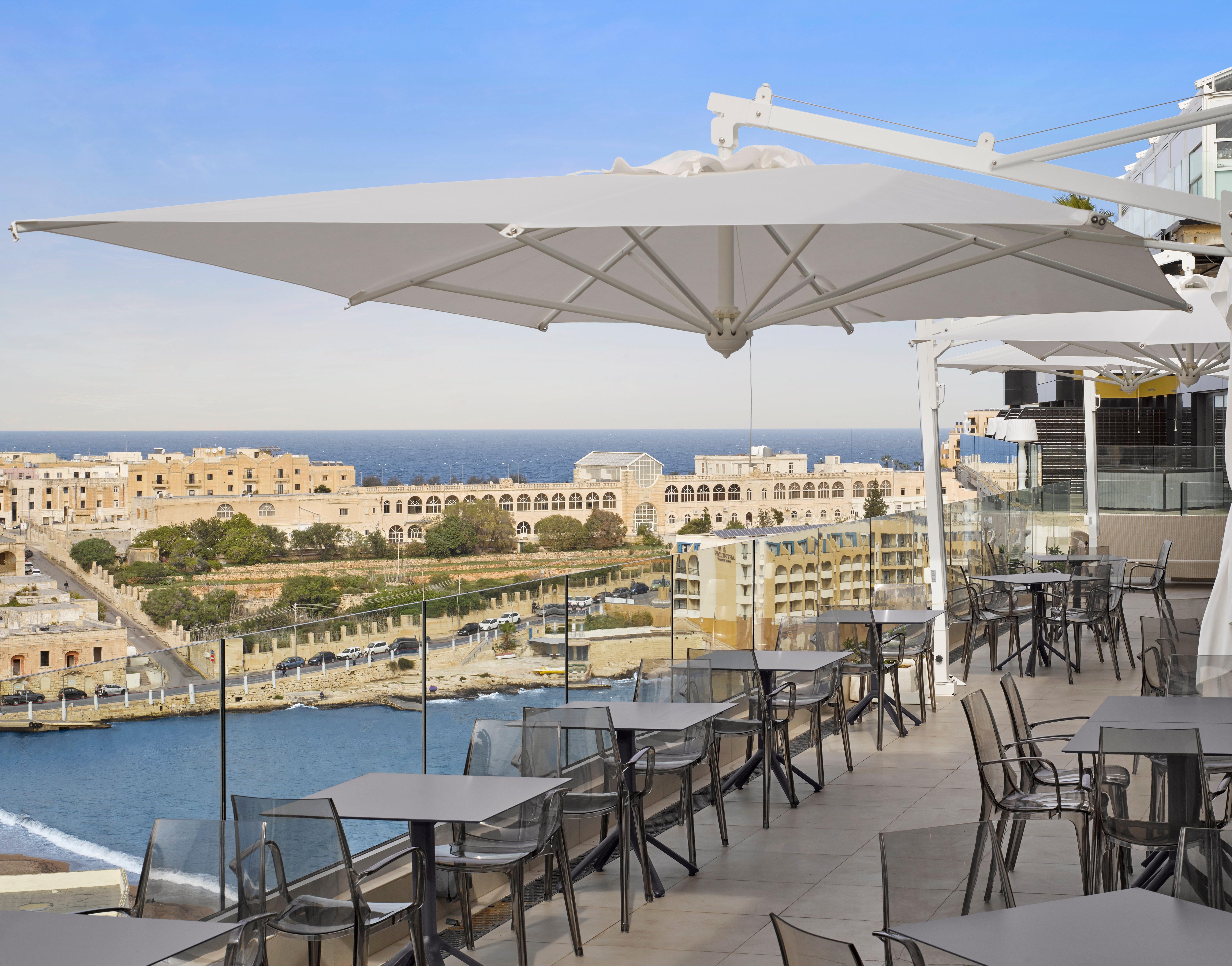 Holiday Inn Express - Malta, An Ihg Hotel Saint Julian's Exterior photo